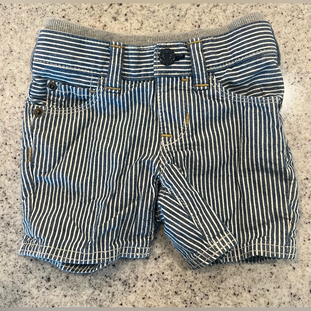 Baby Gap Jean Shorts Baby 6-12 Months
